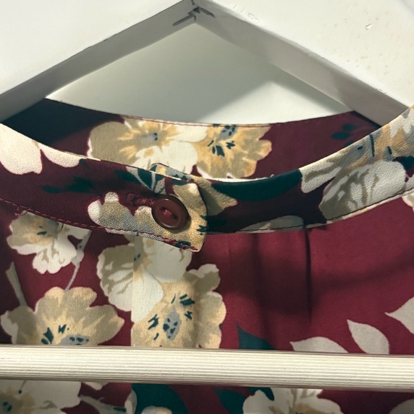 Lush Top - Picture 5 of 7